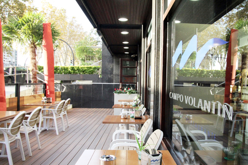 Terraza campo volantín hotel conde duque bilbao