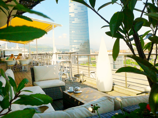 terraza vistas bilbao hotel domine