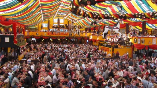 Oktoberfest-deusto-bilbao-cerveza