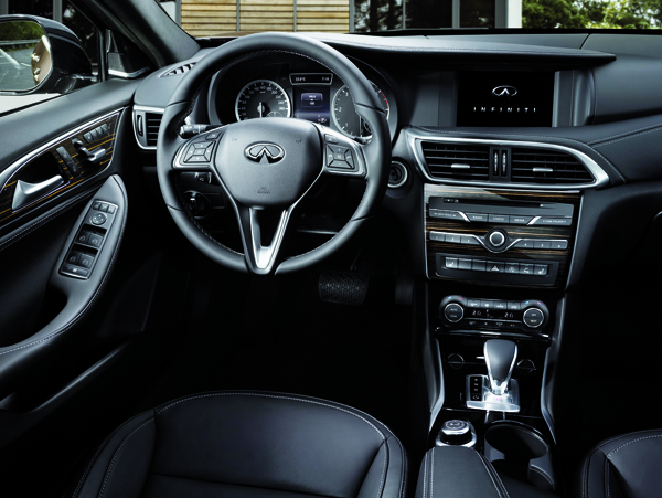 Infiniti Q30 bilbao lejarza