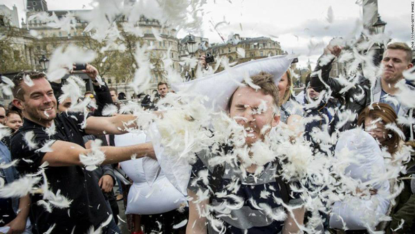 pelea de almohadas agenda bilbao